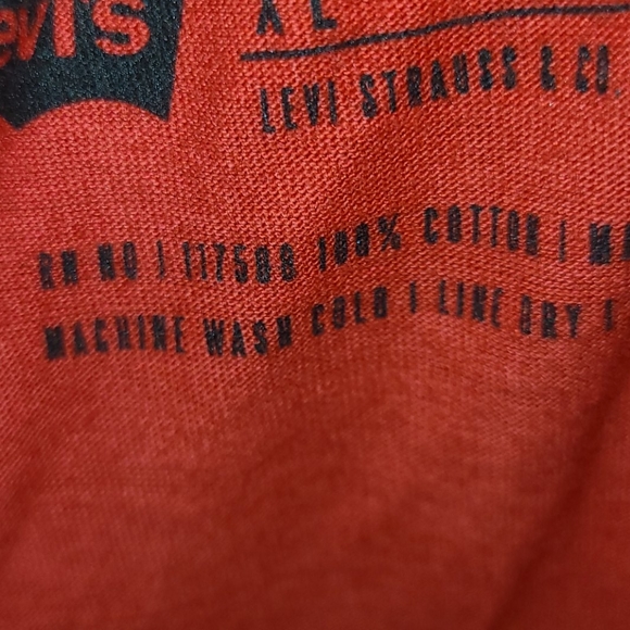 Levi's red white blue shirt - Picture 14 of 16